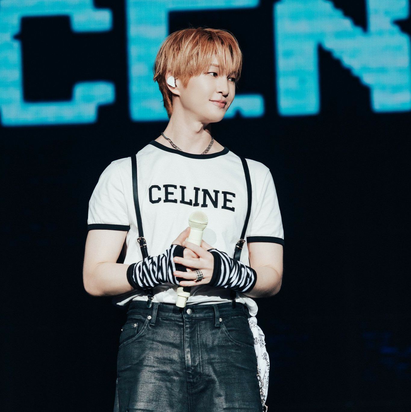 Recent activity shot of Onew (SHINee)