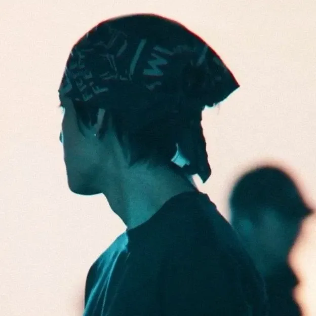 Momen yang diabadikan oleh penggemar V (BTS)