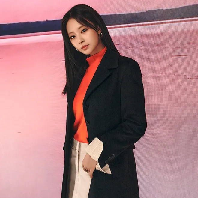 A moment captured by Tzuyu (TWICE)'s fan