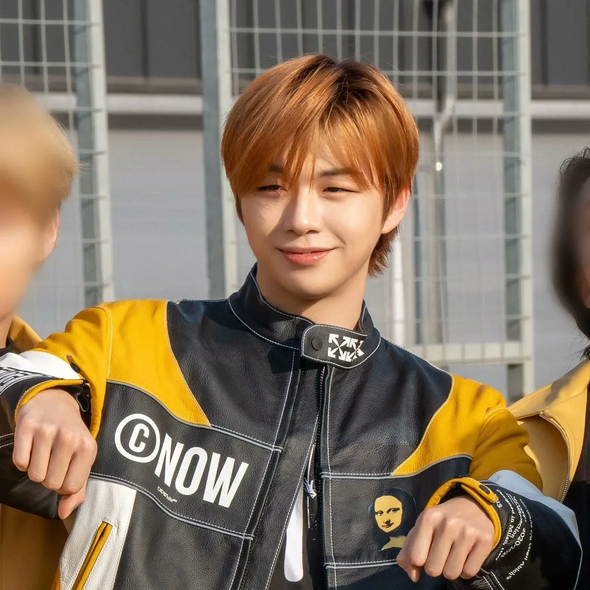 강다니엘의 비하인드 컷