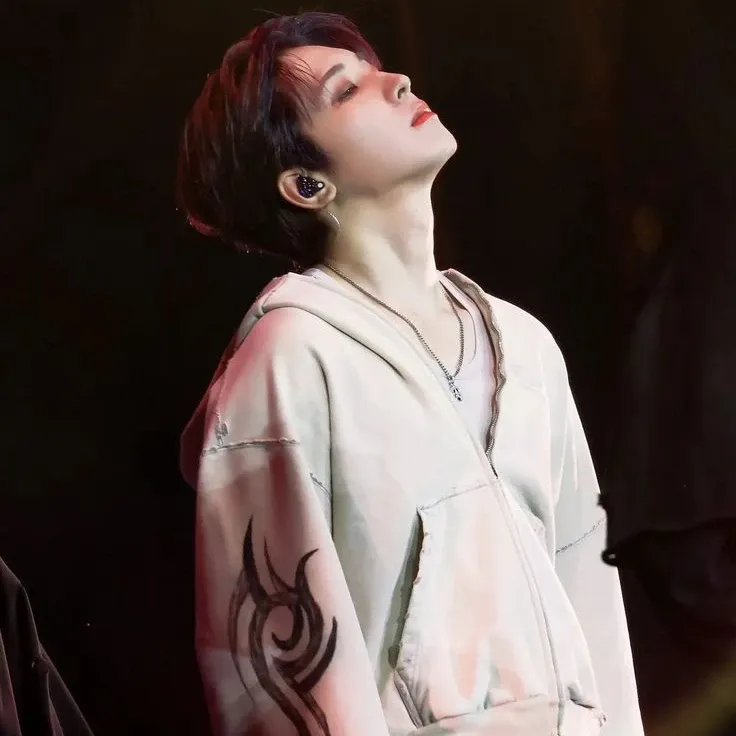 원우 (세븐틴)의 최신 사진