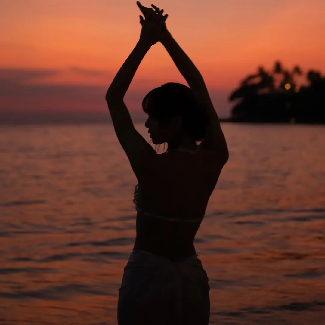 Momen yang diabadikan oleh penggemar Lisa (BLACKPINK)