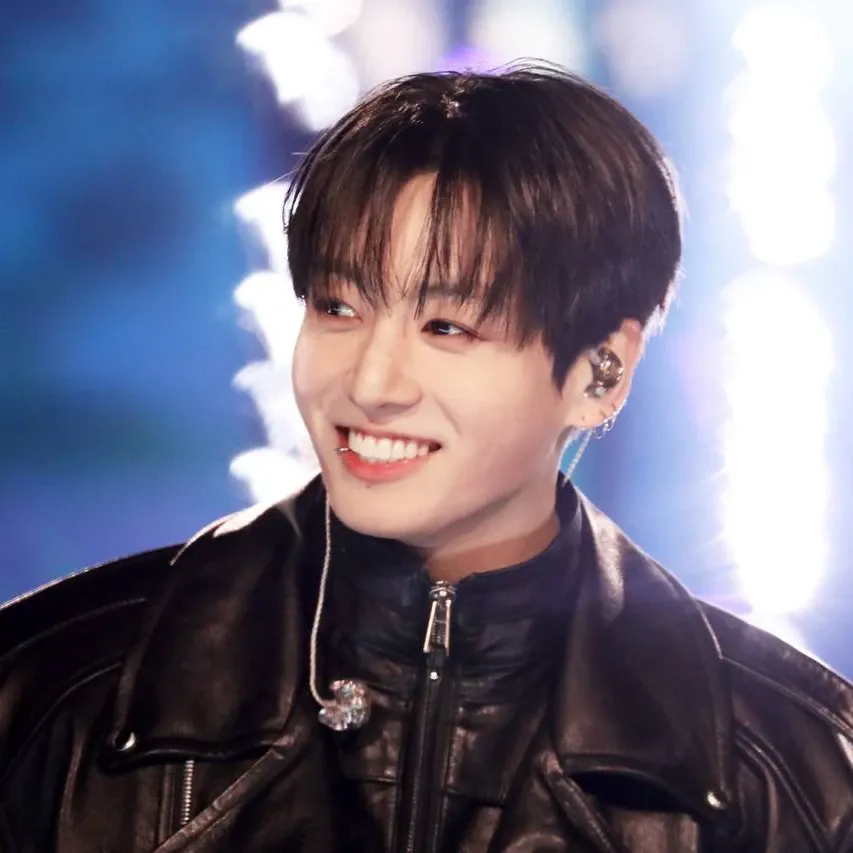 정국 (방탄소년단) 최근 활동샷