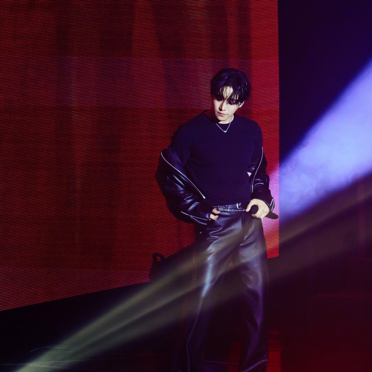 Behind-the-scenes cut of Junho (2PM)