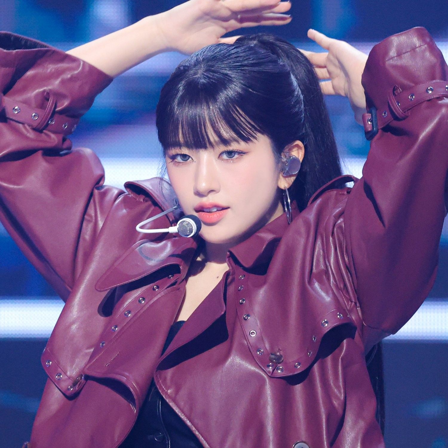 안유진 (IVE)의 비하인드 컷