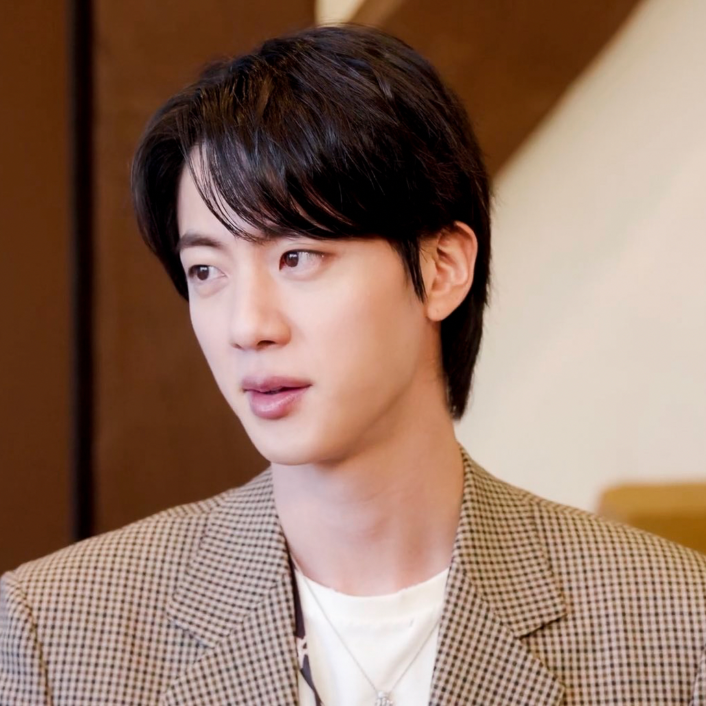 진 (방탄소년단)의 비하인드 컷