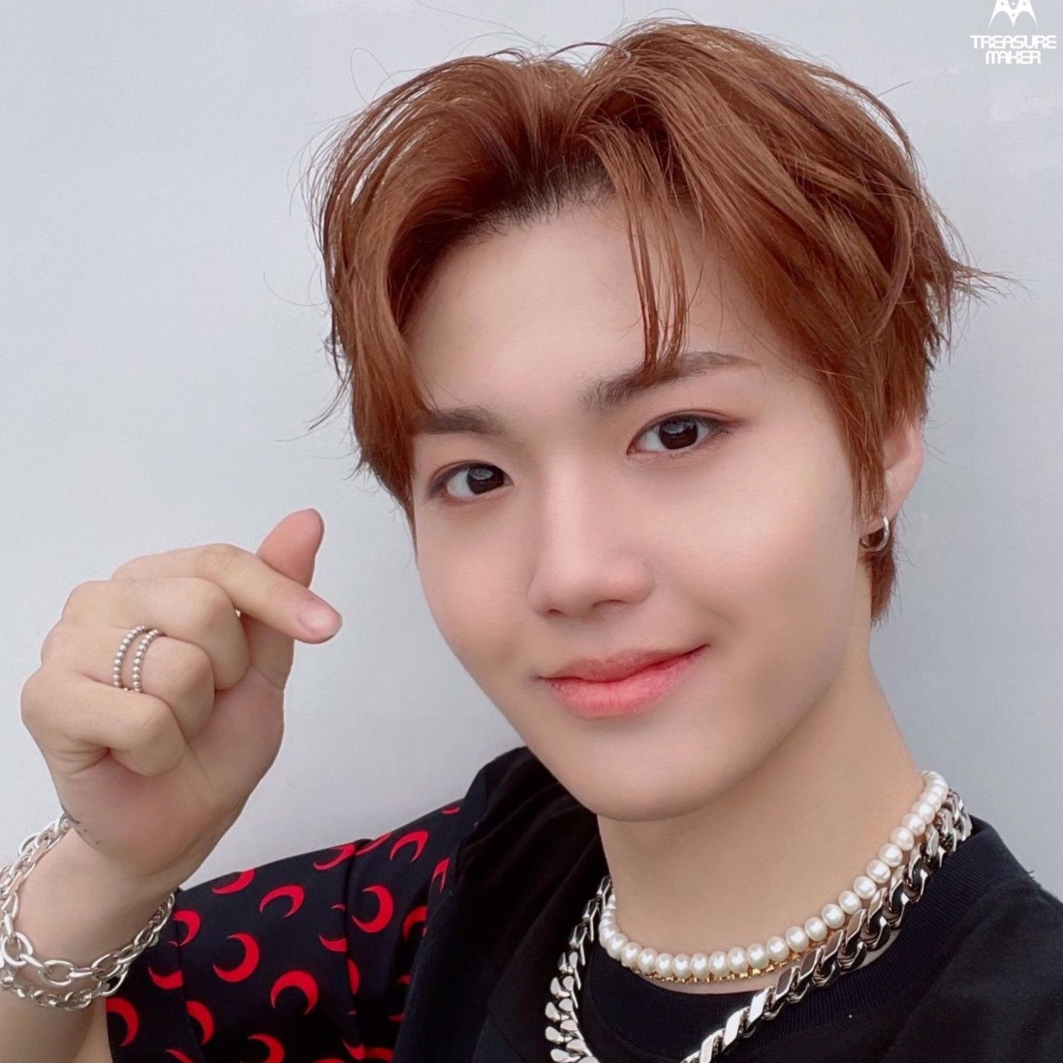 Behind-the-scenes cut of Doyoung (TREASURE)