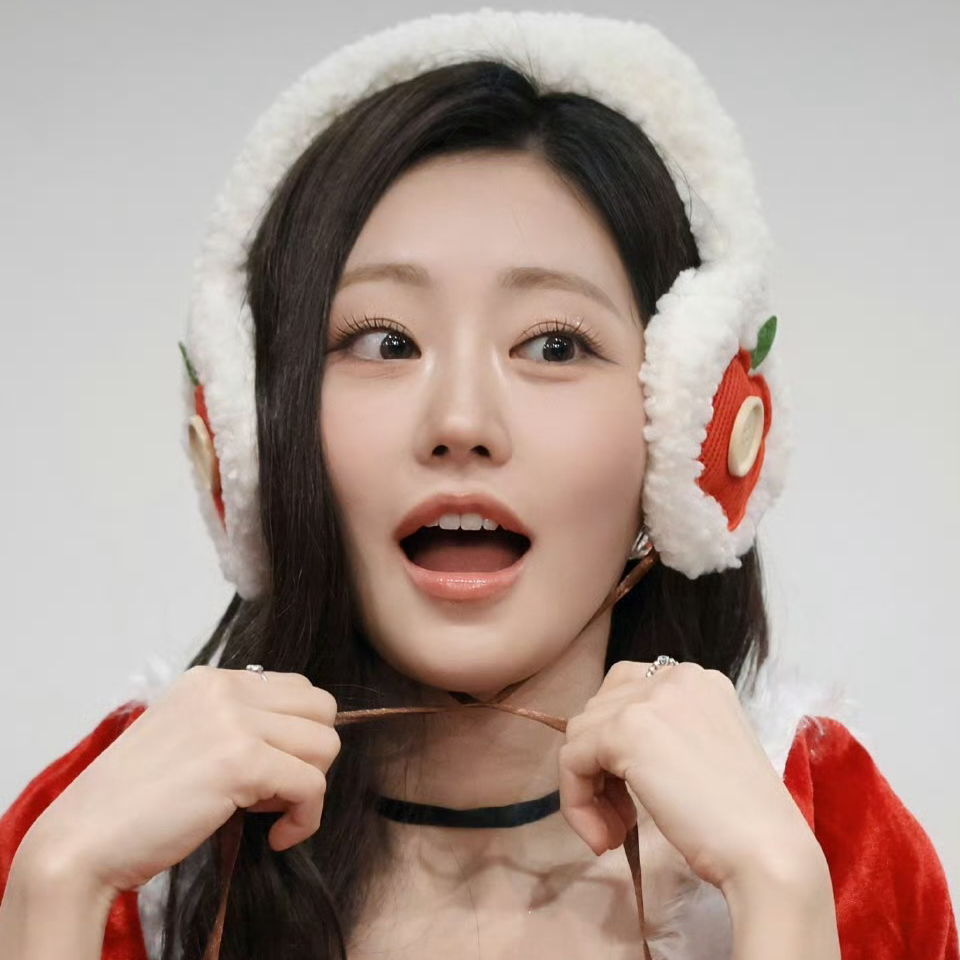 Julie (KISS OF LIFE)粉絲拍下的瞬間