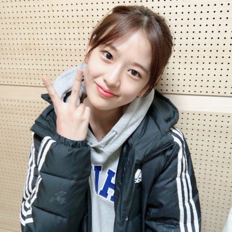 安宥眞 (IVE)粉丝拍下的瞬间