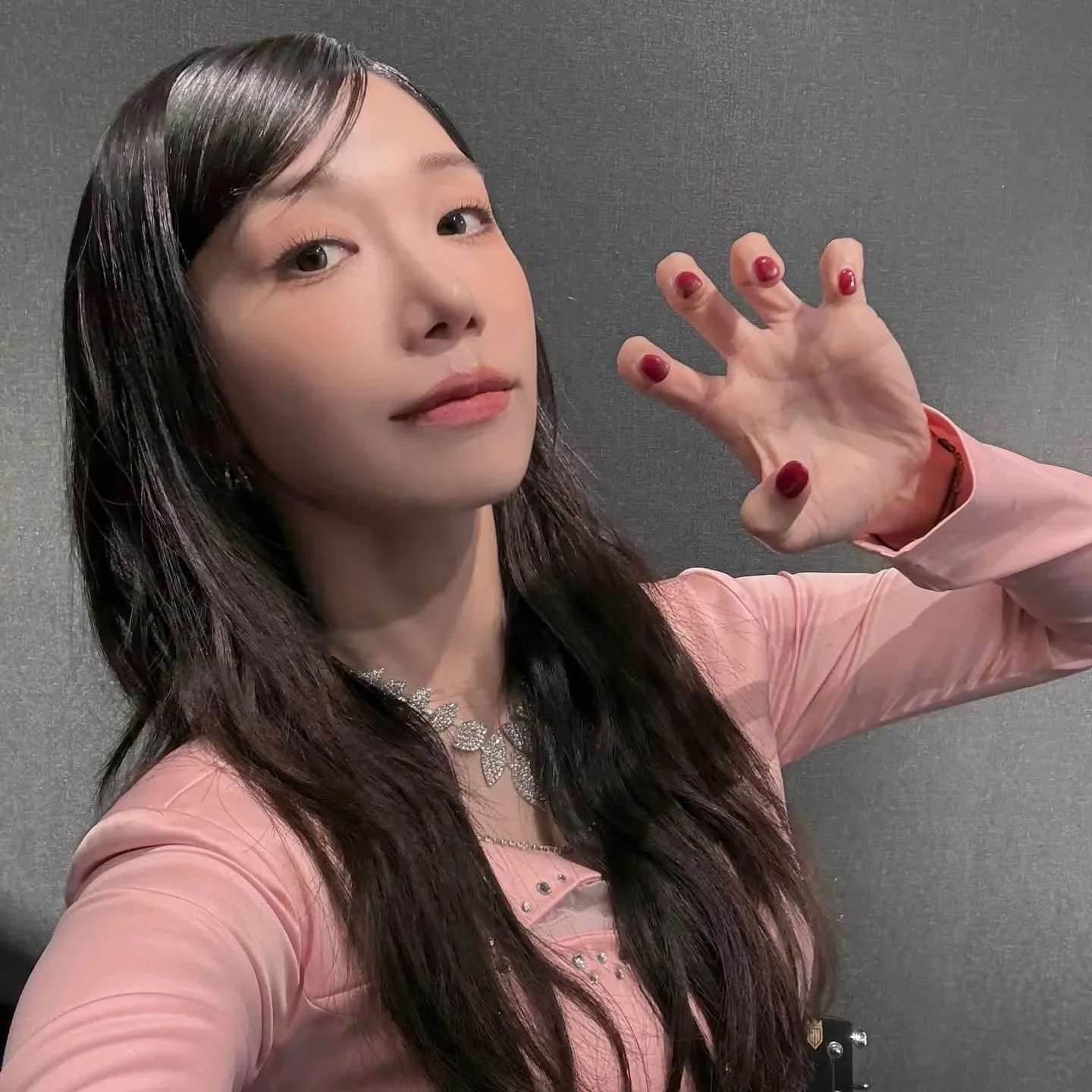 A moment captured by Jeong Eunji (Apink)'s fan