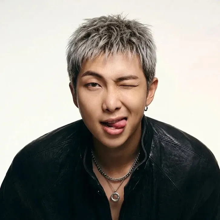 RM (防弹少年团)的幕后花絮