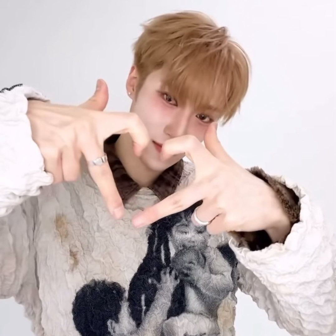 Latest photo of Arno (ALPHA DRIVE ONE)