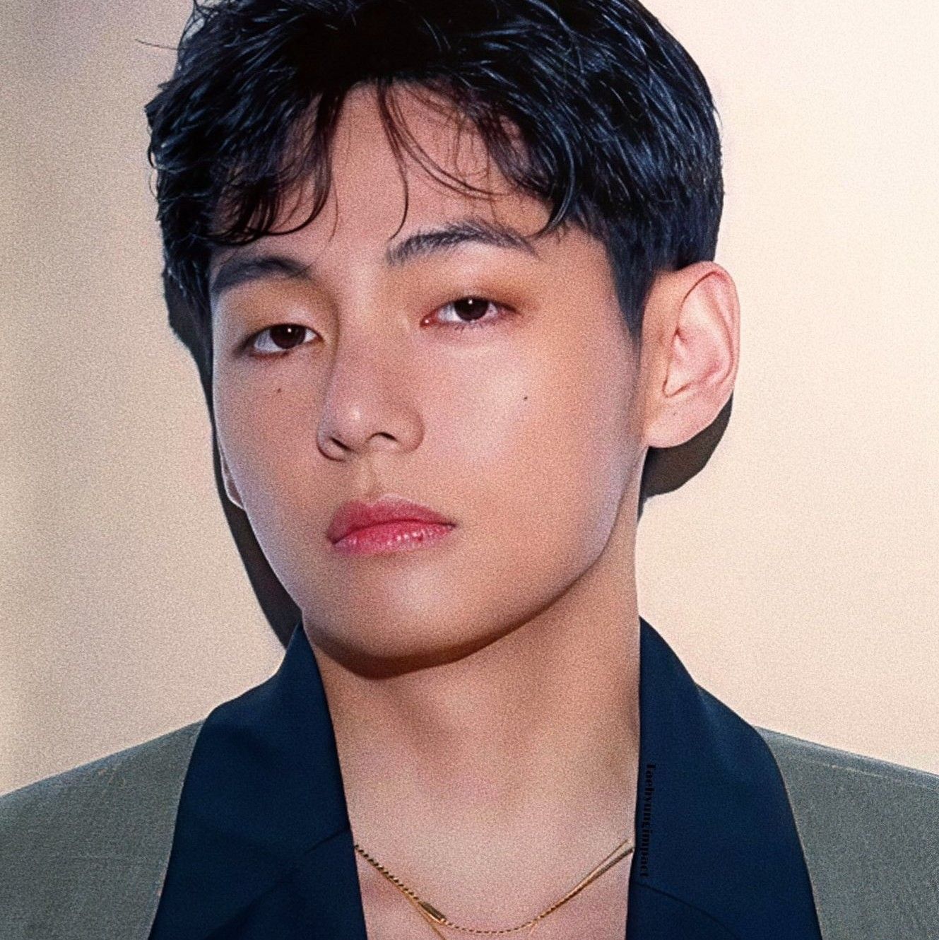 뷔 (방탄소년단) 최근 활동샷