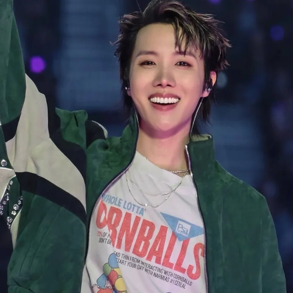 j-hope (BTS)の最近の活動写真