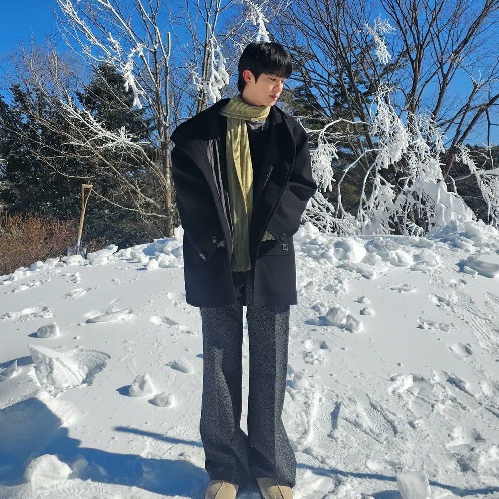 Potret di balik layar Jin (BTS)