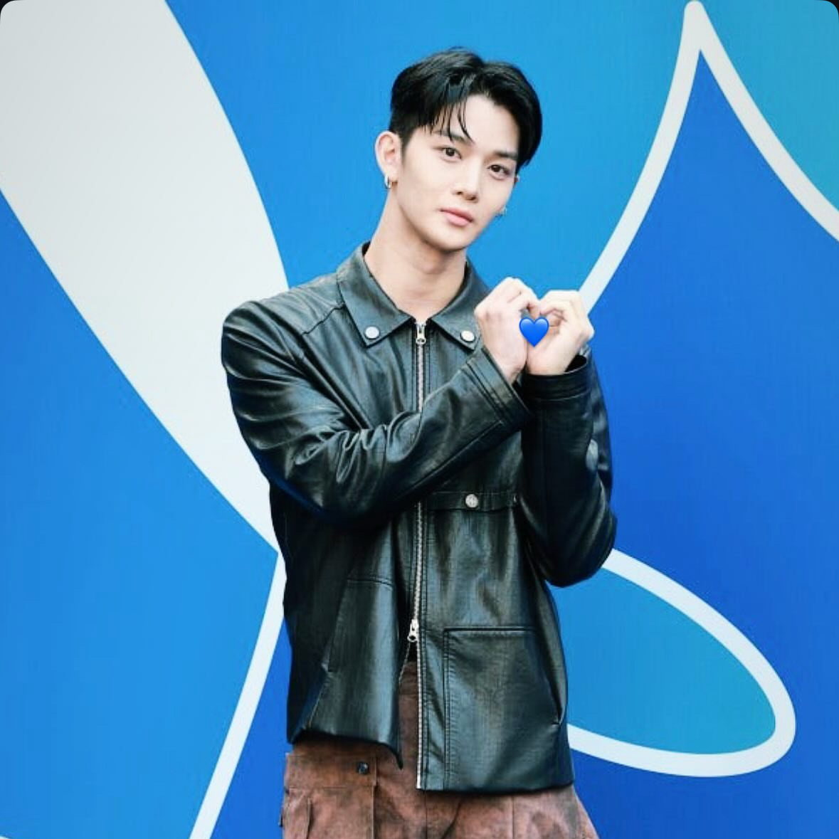 Recent activity shot of Bae Jinyoung