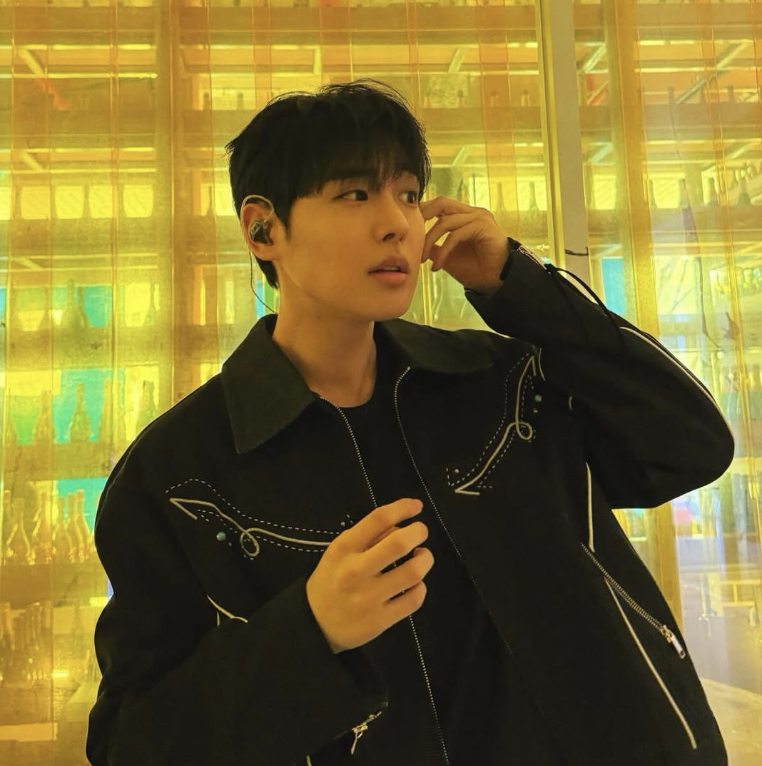 Behind-the-scenes cut of Choi Byungchan