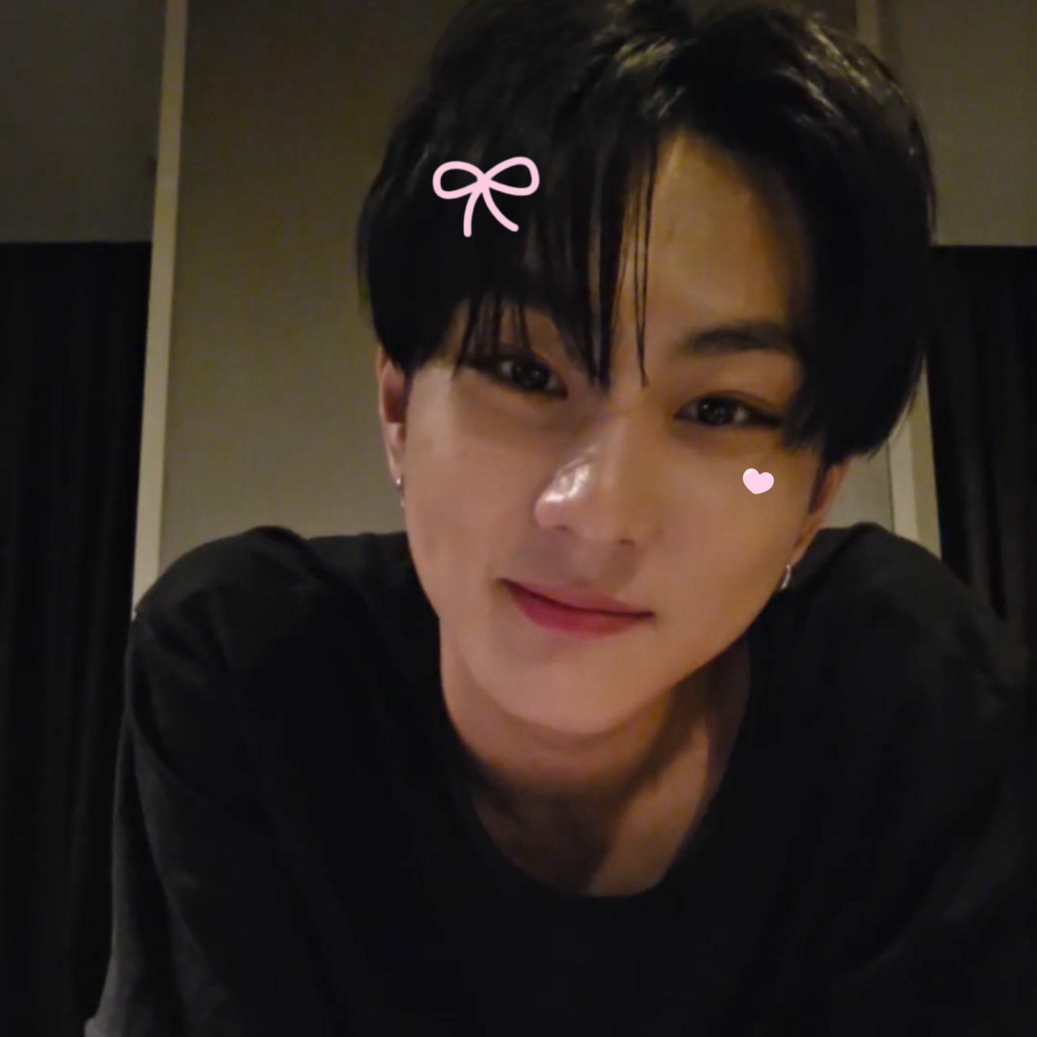 Behind-the-scenes cut of Jungwon (ENHYPEN)