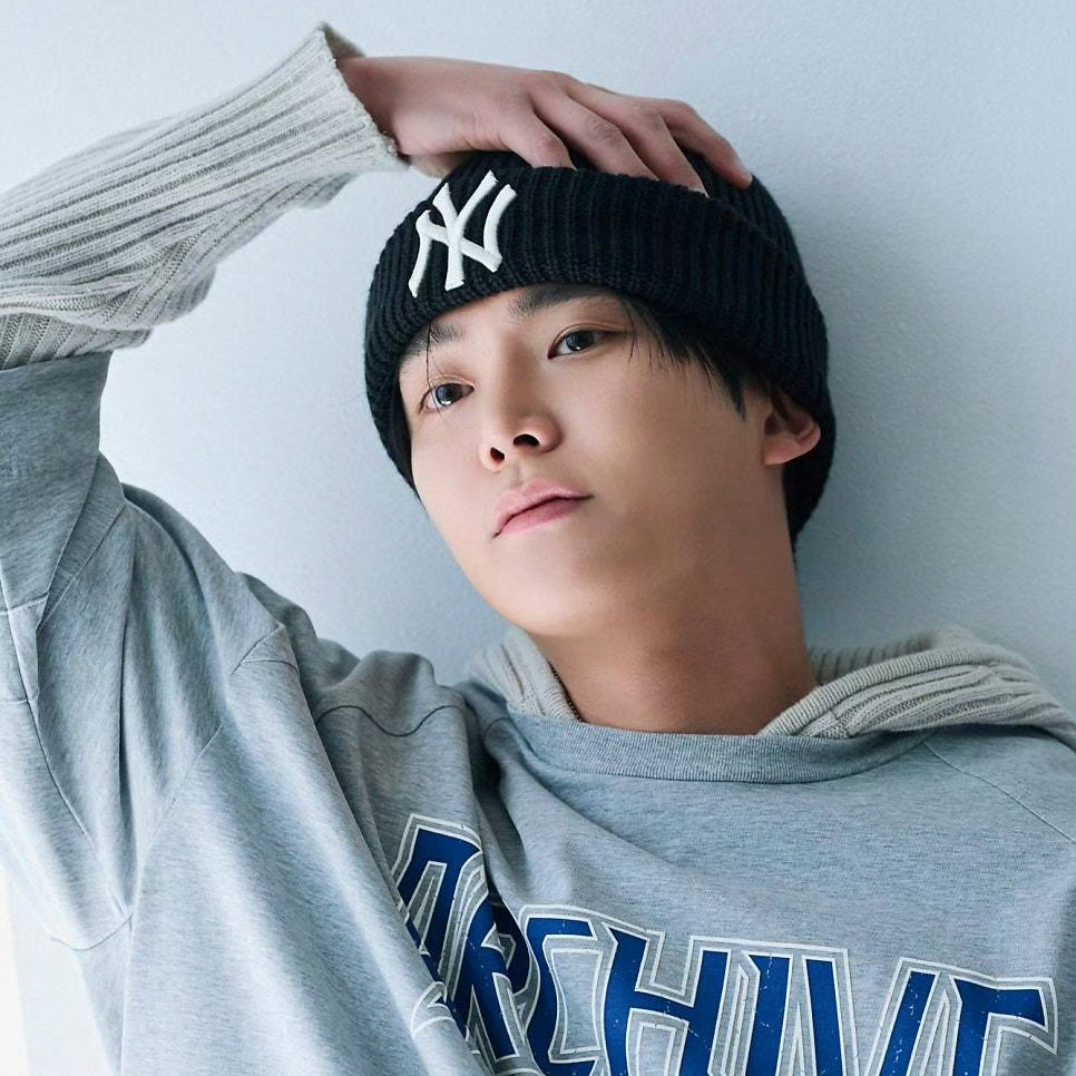 A moment captured by Rowoon's fan