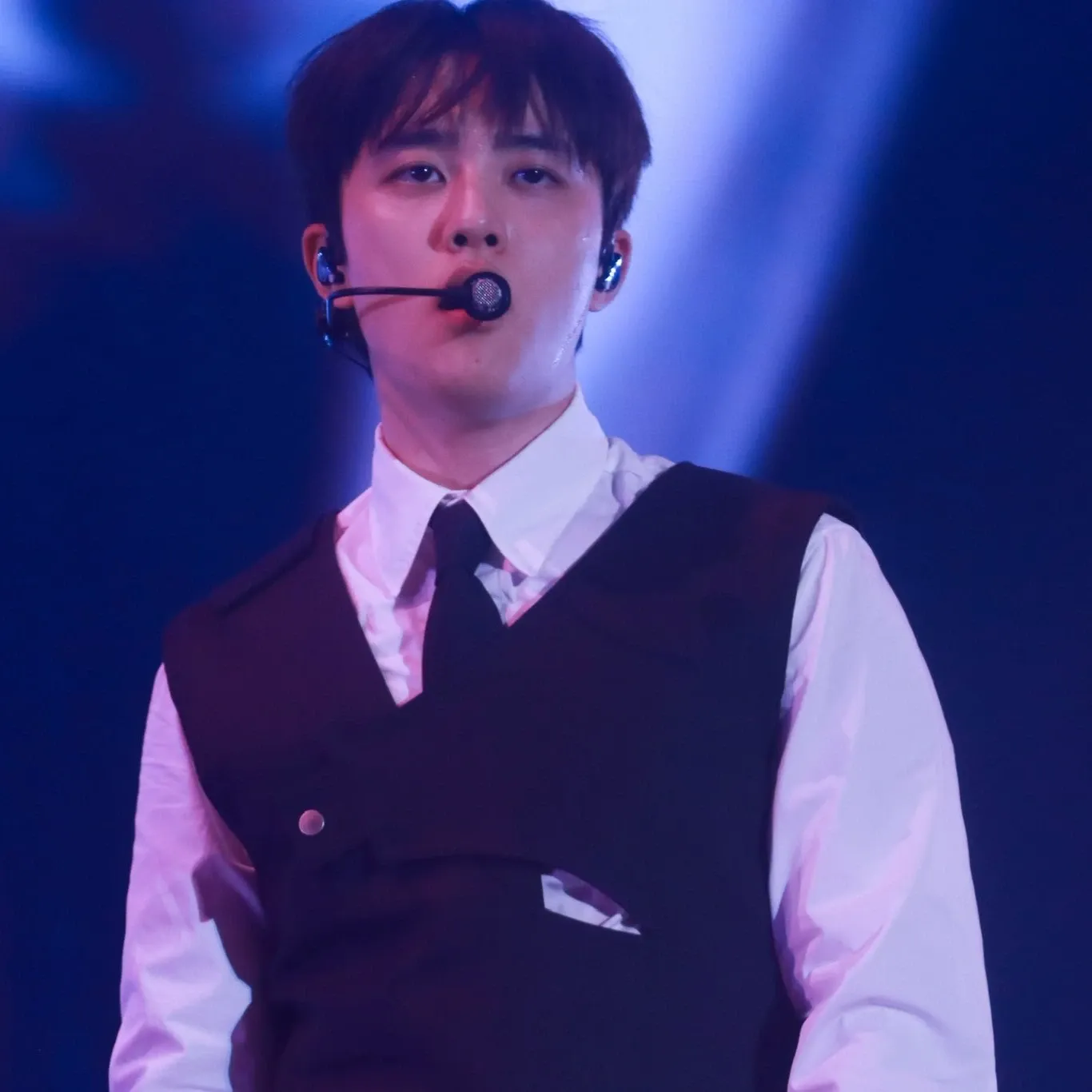 Foto aktivitas terbaru D.O. (EXO)