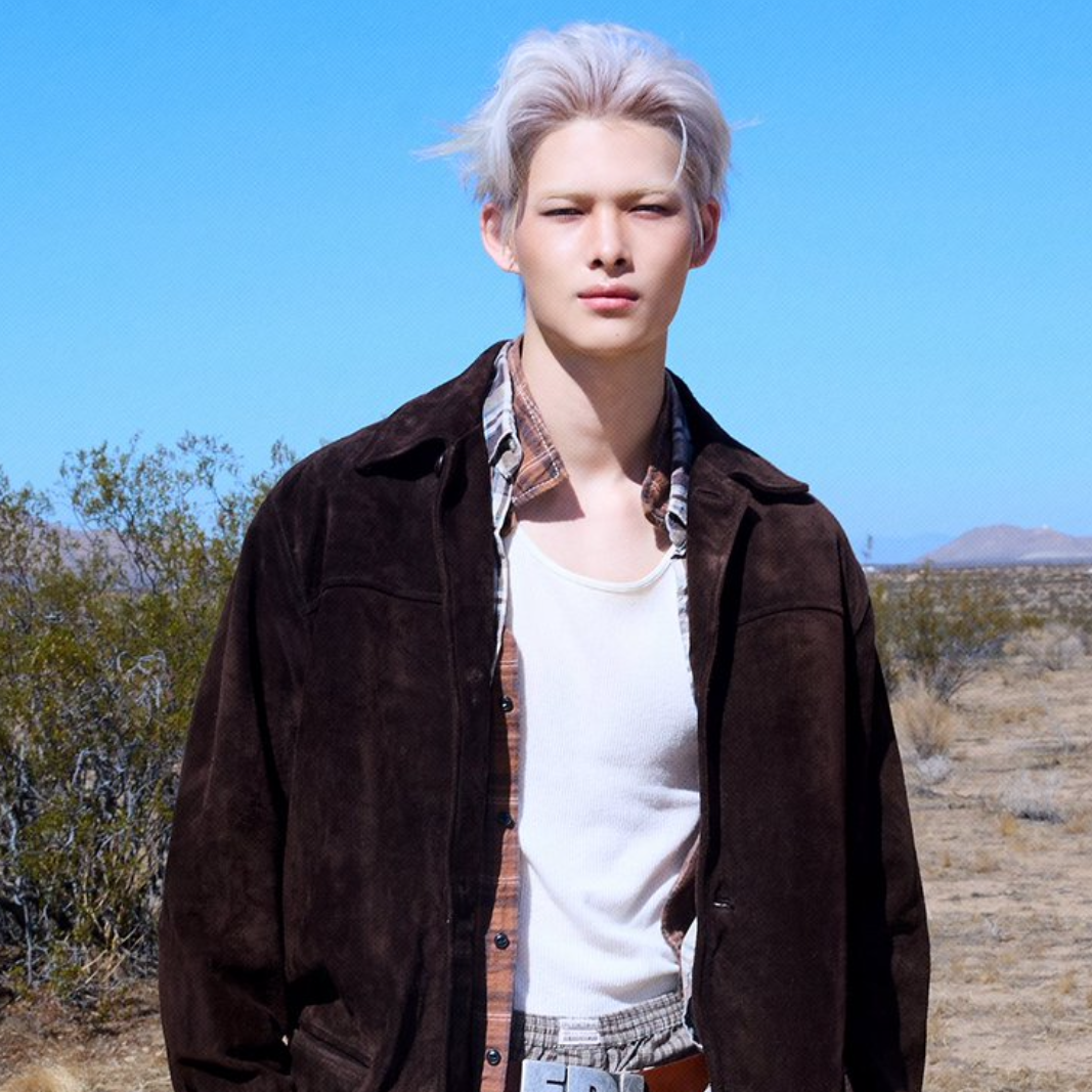 Foto terbaru NI-KI (ENHYPEN)