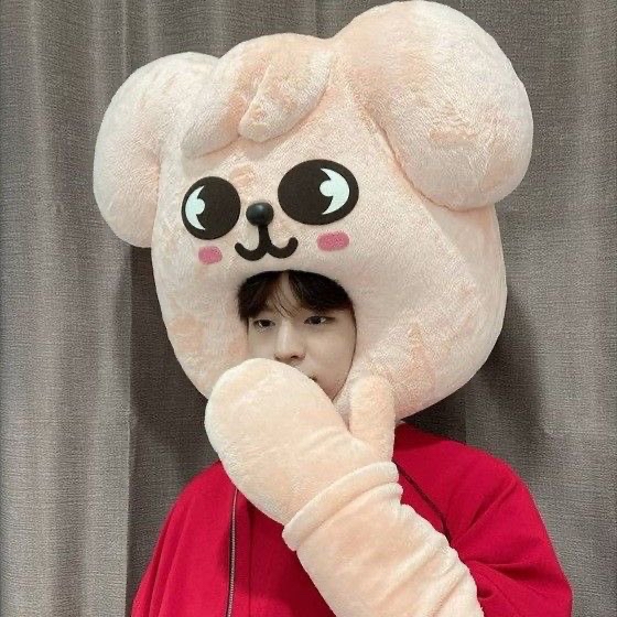 Recent activity shot of Seungmin (Stray Kids)