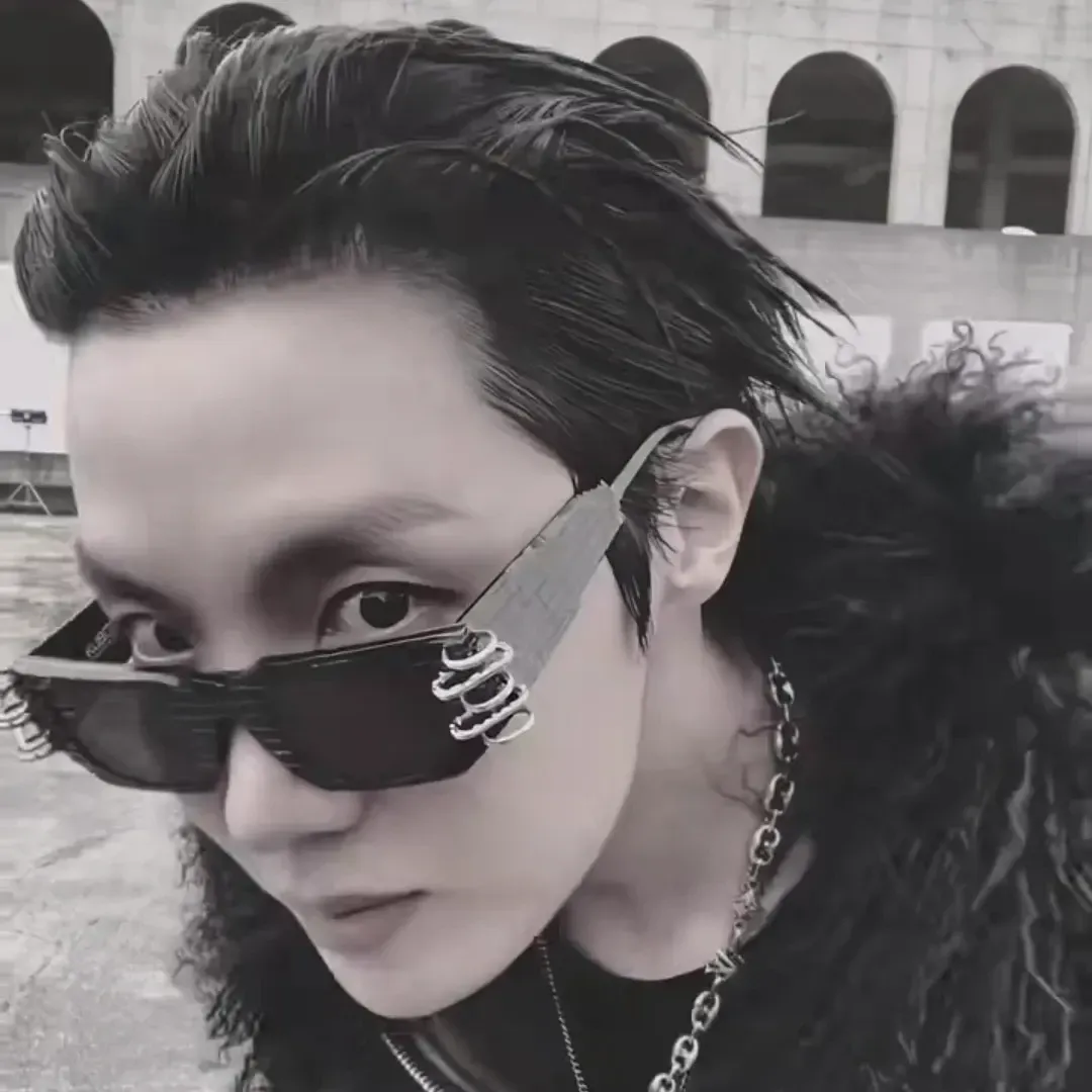 Potret di balik layar j-hope (BTS)