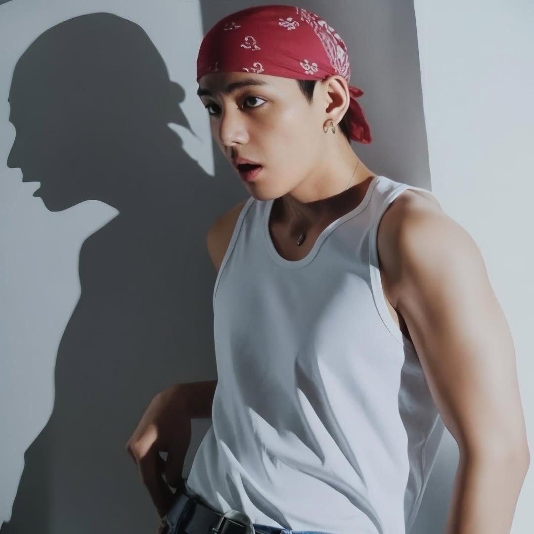 뷔 (방탄소년단)의 비하인드 컷