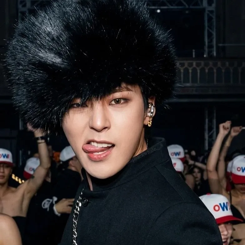 Behind-the-scenes cut of BIGBANG