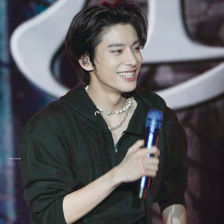 Latest photo of Jake (ENHYPEN)