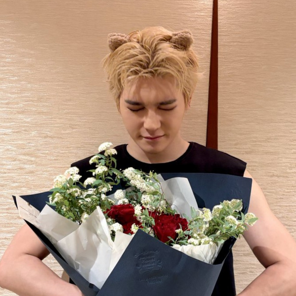 A moment captured by Taeyong (NCT 127)'s fan