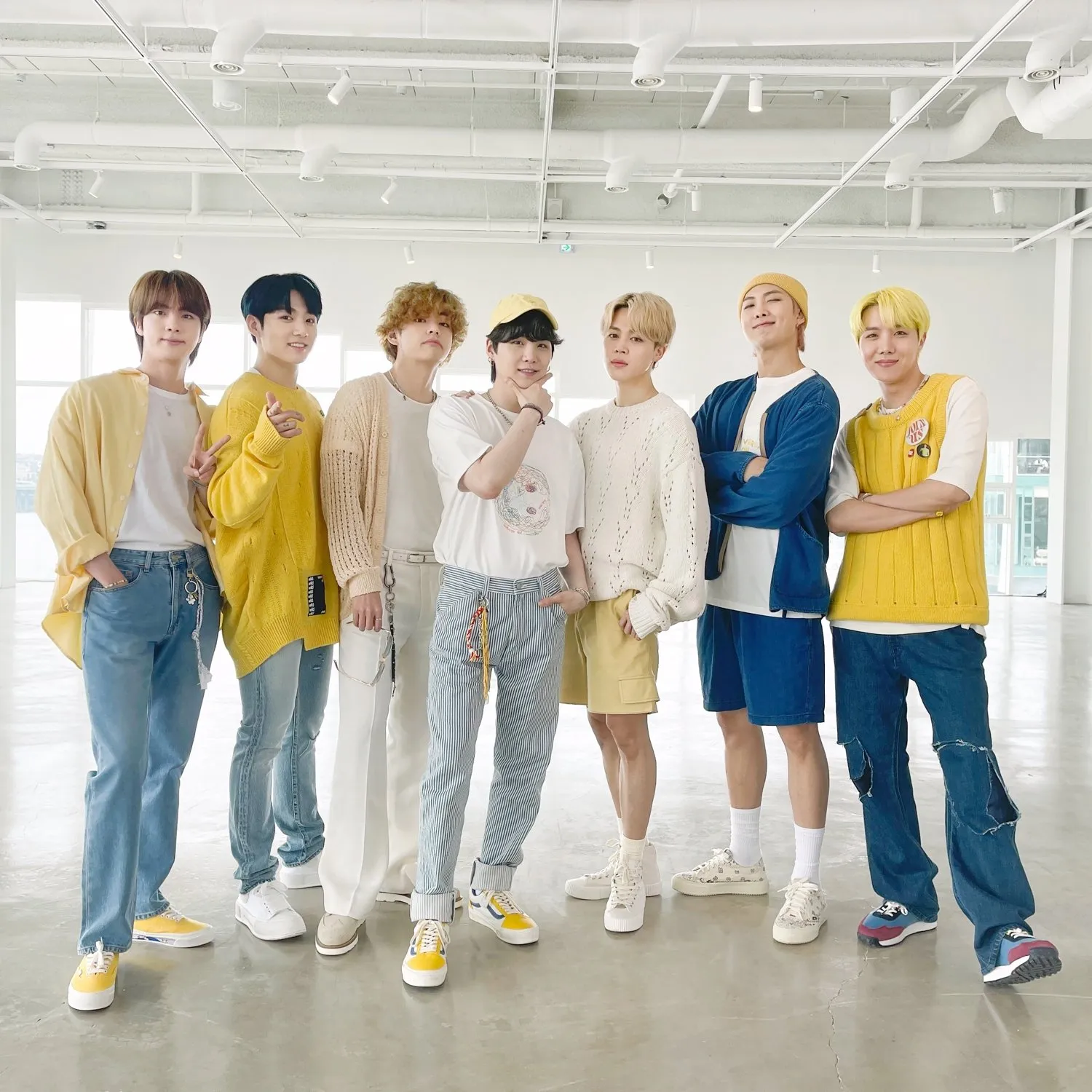 Momen yang diabadikan oleh penggemar BTS