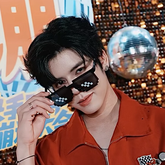 돈 (NexT1DE)의 매력을 담은 최애돌 대표 사진