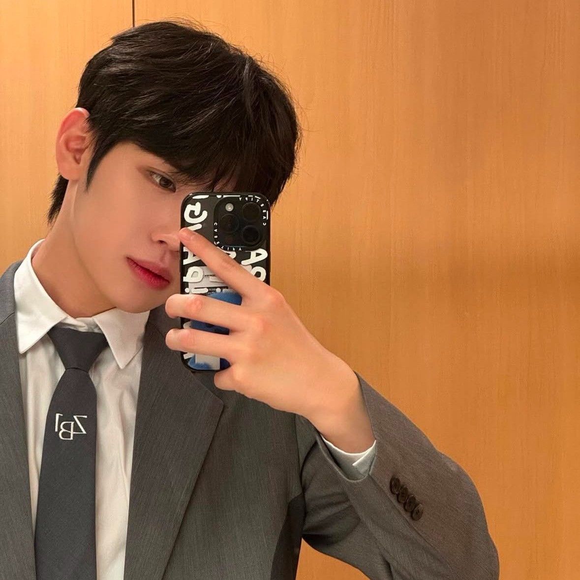 A moment captured by Kim Taerae (ZEROBASEONE)'s fan