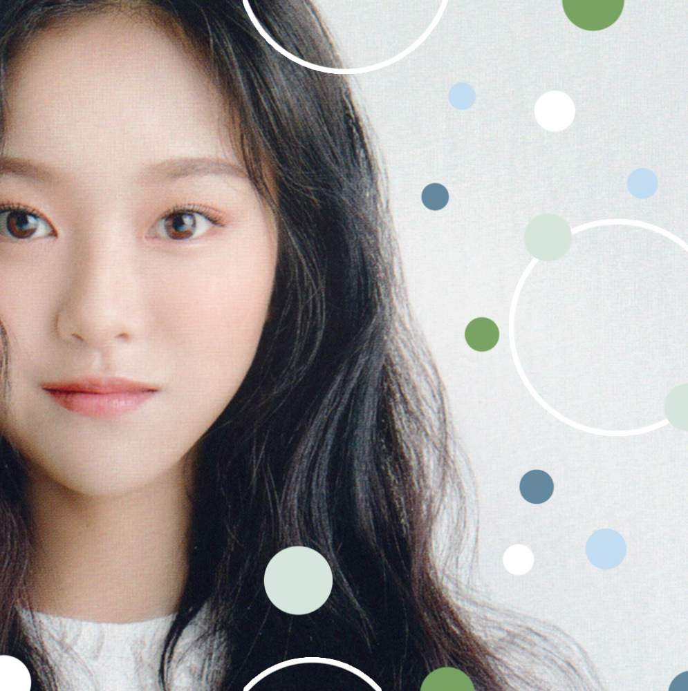 Recent activity shot of LOONA