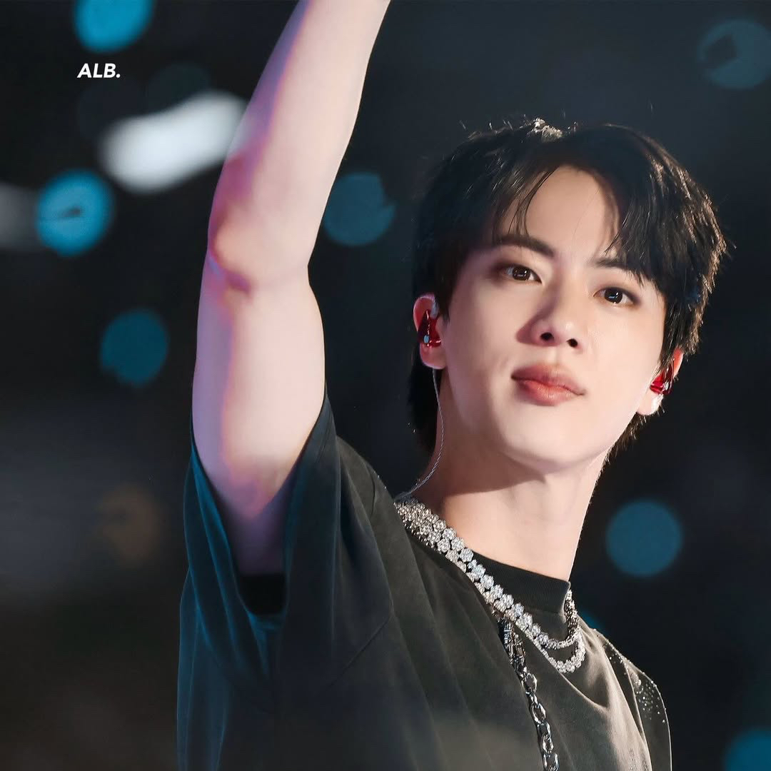 Latest photo of Jin (BTS)