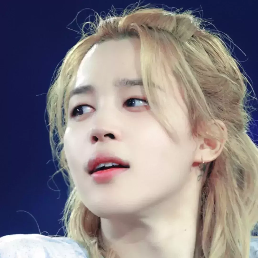 Momen yang diabadikan oleh penggemar BTS
