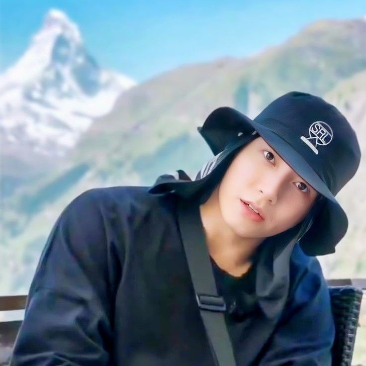 정국 (방탄소년단)의 최신 사진