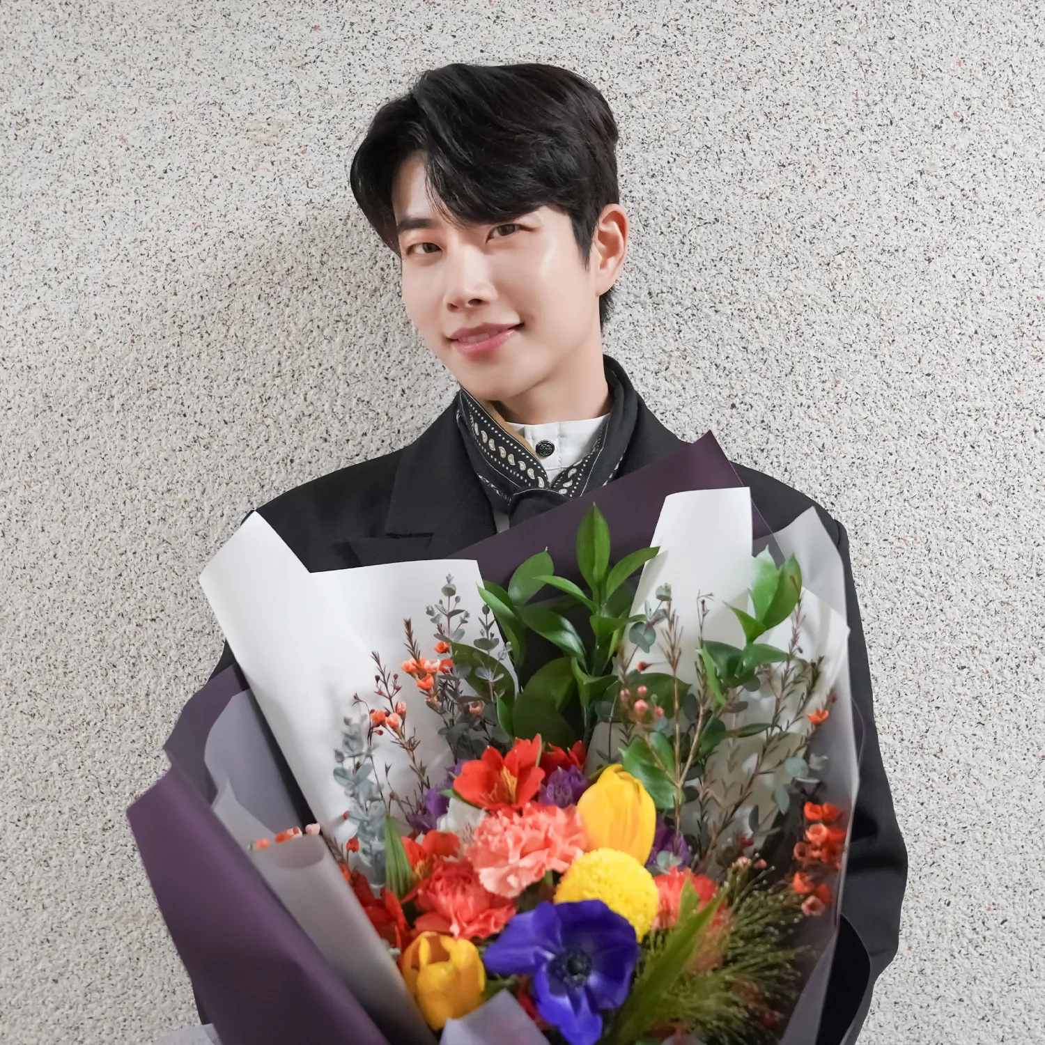 A moment captured by MJ (ASTRO)'s fan