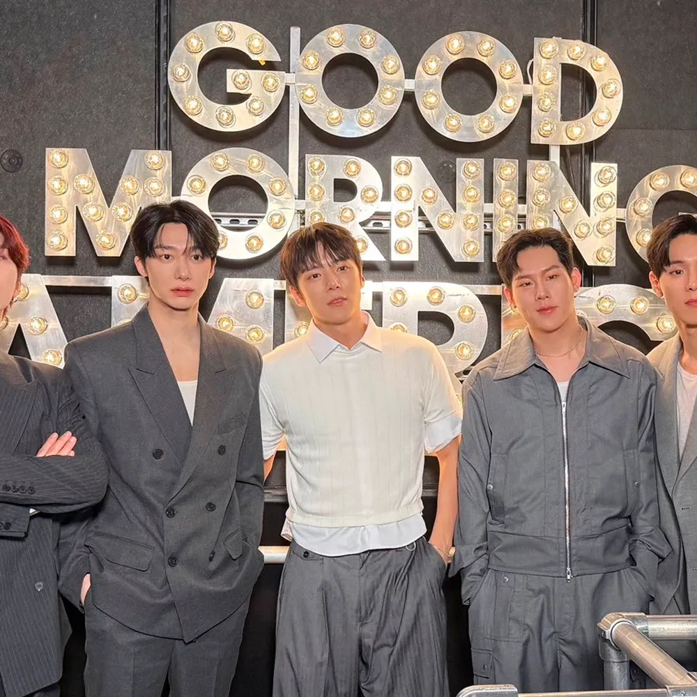 오늘 가장 핫한 케이팝 커뮤니티 피드