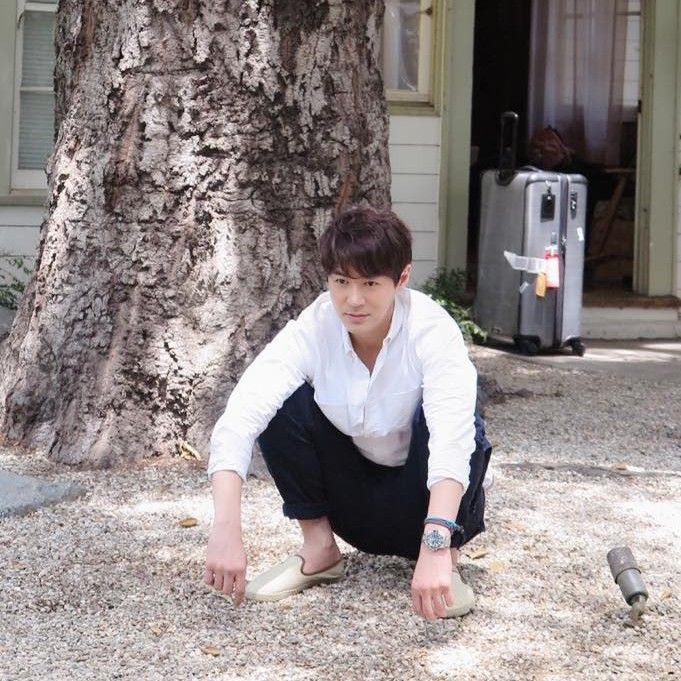 Behind-the-scenes cut of Junjin (SHINHWA)