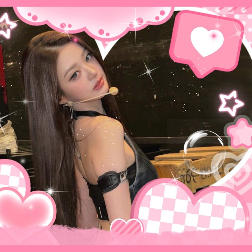 Behind-the-scenes cut of Jang Wonyoung (IVE)