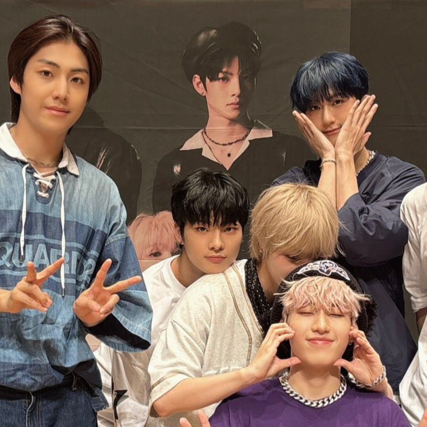 A moment captured by YOUNITE's fan