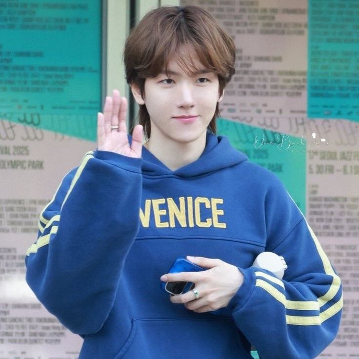 ベクヒョン (EXO)の舞台裏ショット