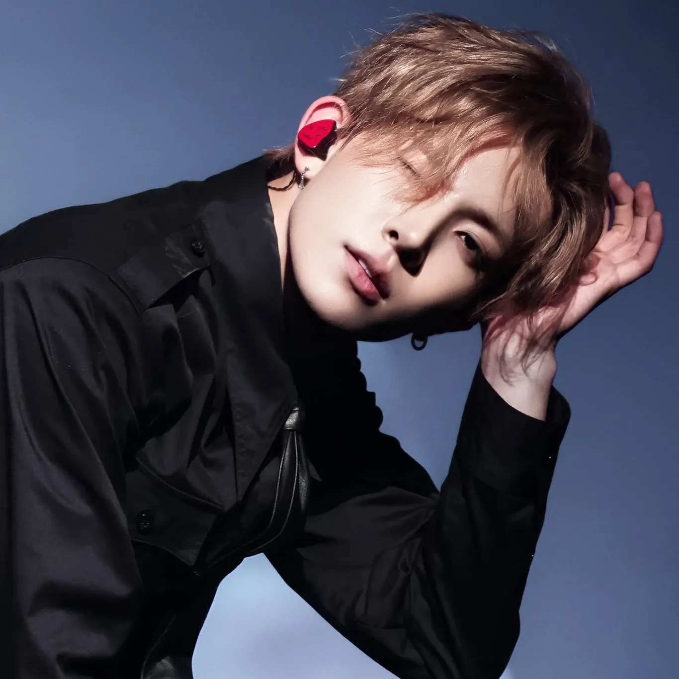 ヒスンの舞台裏ショット