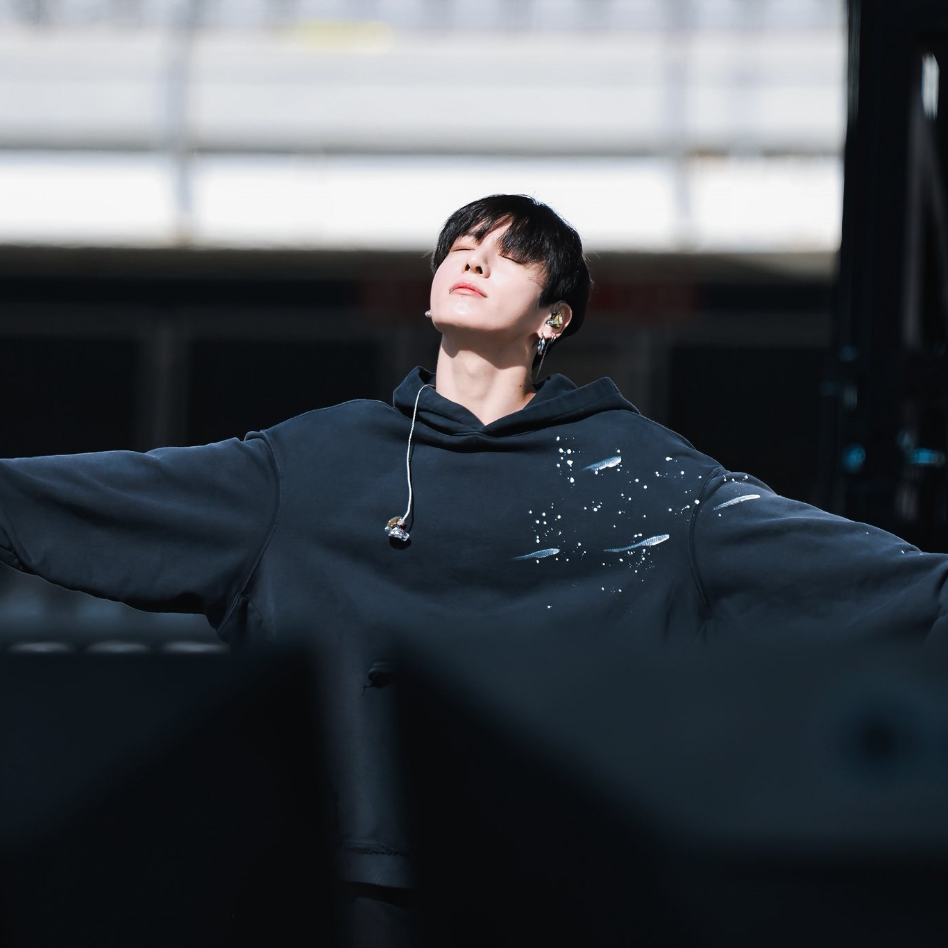 Foto aktivitas terbaru Jungkook (BTS)