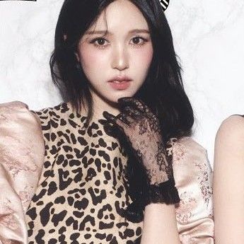 Mina (TWICE)的最新活動照片