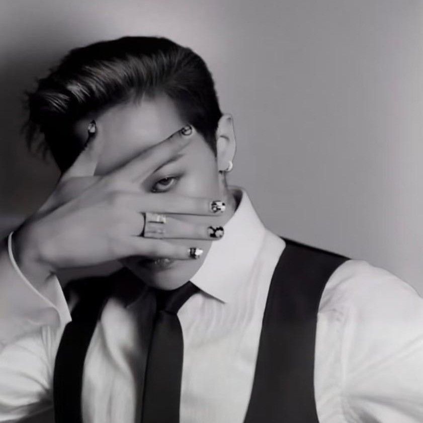 A moment captured by G-DRAGON (BIGBANG)'s fan