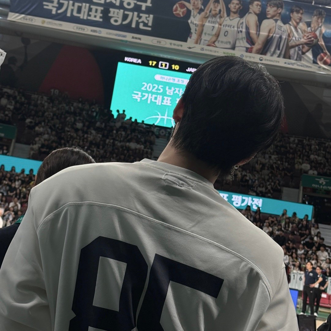 Behind-the-scenes cut of Ricky (ZEROBASEONE)