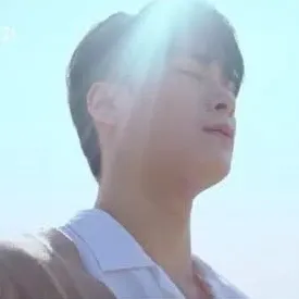 Latest photo of Moonbin (ASTRO)
